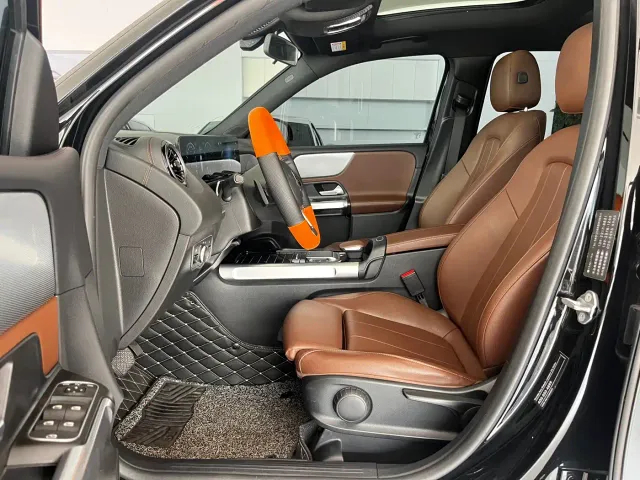 Mercedes-Benz GLB-Class — Фото автомобиля 3