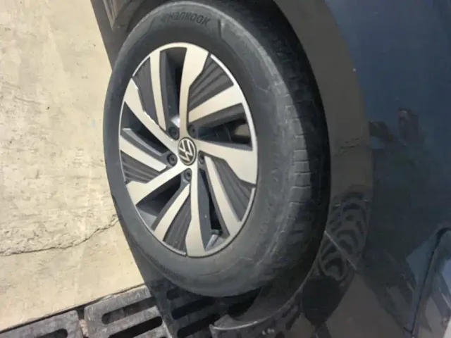 Volkswagen Passat — Фото автомобиля 6
