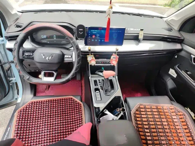 Wuling Asta — Фото автомобиля 12