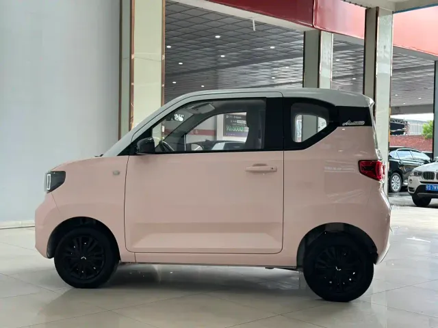 Wuling Hongguang Mini EV — Фото автомобиля 2