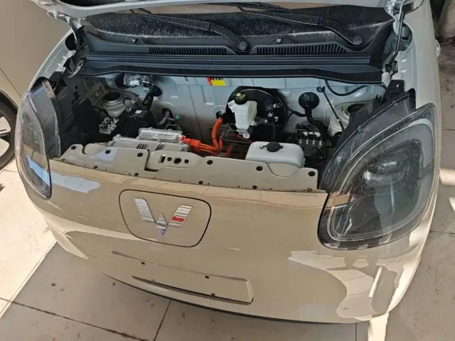 Wuling Hongguang Mini EV — Фото автомобиля 19