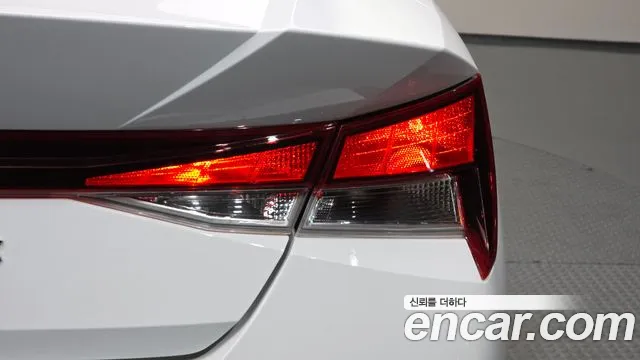 Hyundai Avante CN7 — Фото автомобиля 23