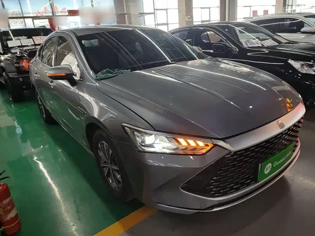 BYD Qin PLUS — Фото автомобиля 3