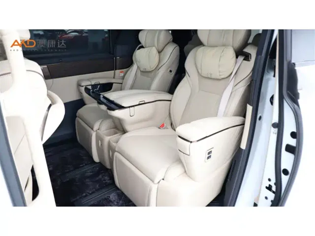 Toyota Vellfire — Фото автомобиля 7