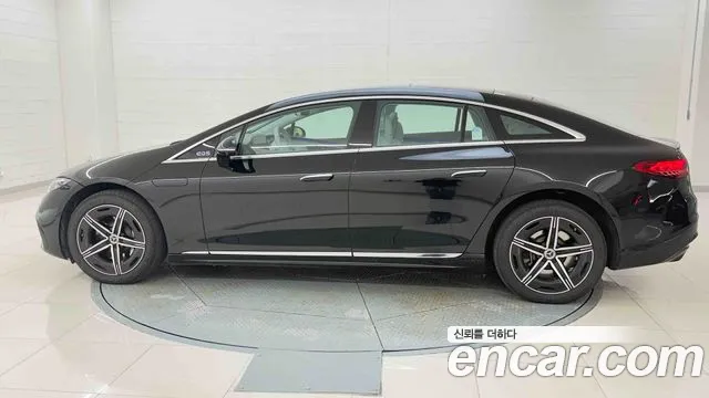 Mercedes-Benz EQS V297 — Фото автомобиля 2