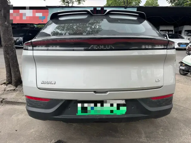 Dongfeng Fengshen L7 — Фото автомобиля 13