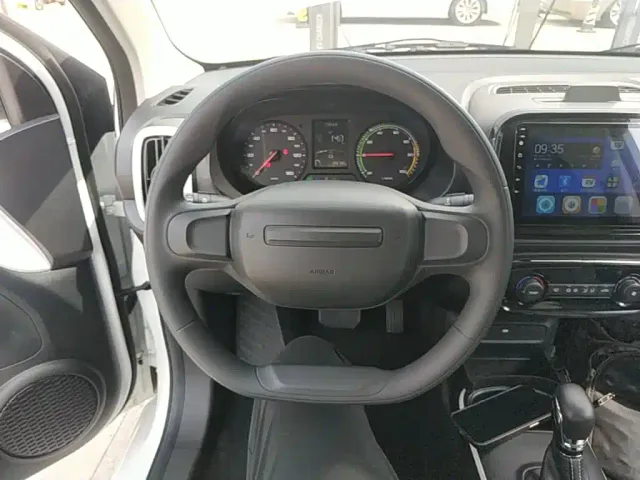 Roewe Clever — Фото автомобиля 6