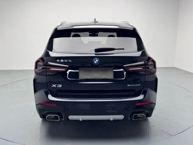 BMW X3 — Фото автомобиля 12