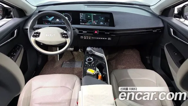 Kia EV6 — Фото автомобиля 10