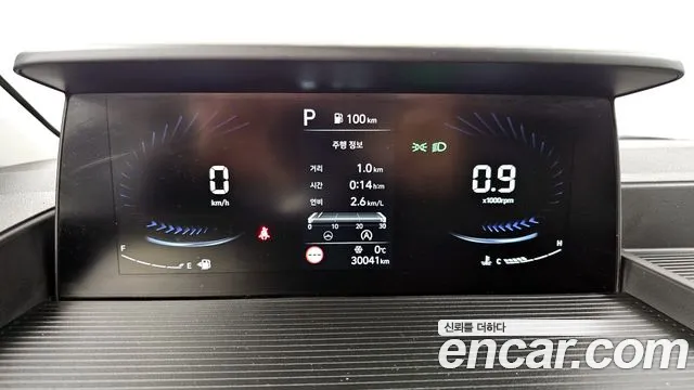 Hyundai Staria Staria 4WD Tourer 9 мест — Фото автомобиля 8