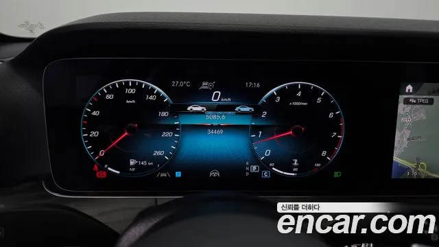 Mercedes-Benz E-Class — Фото автомобиля 8