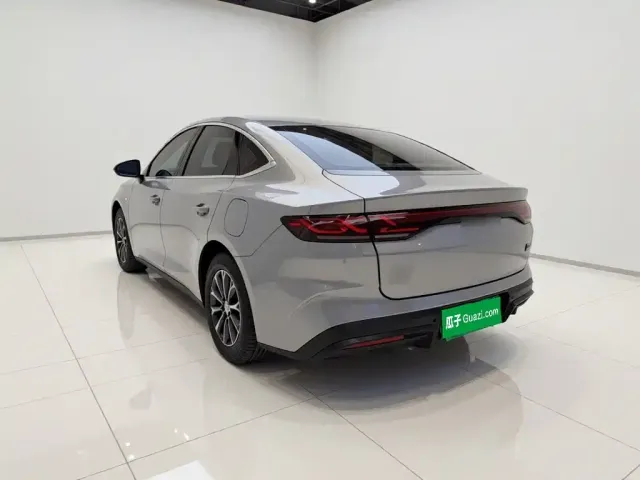BYD Qin L — Фото автомобиля 4