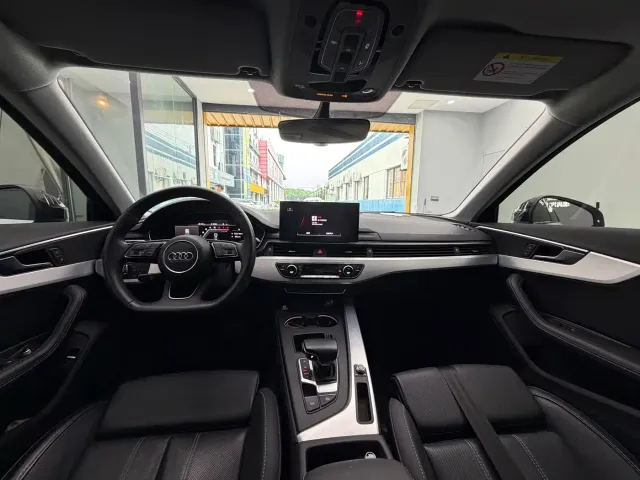 Audi A4L — Фото автомобиля 8