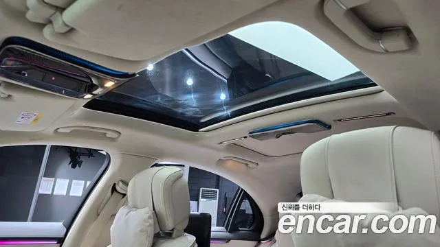 Mercedes-Benz S-Class — Фото автомобиля 11