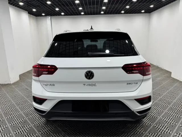 Volkswagen T-Roc — Фото автомобиля 8