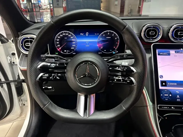 Mercedes-Benz C-Class — Фото автомобиля 9