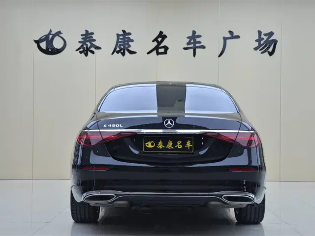 Mercedes-Benz S-Class — Фото автомобиля 3