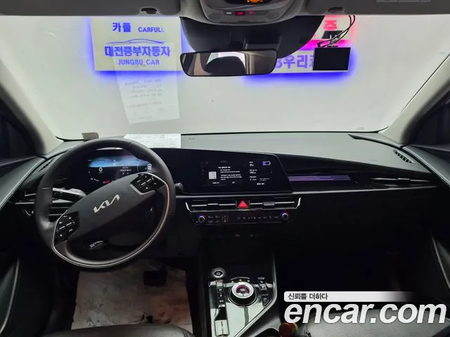 Kia Niro — Фото автомобиля 9
