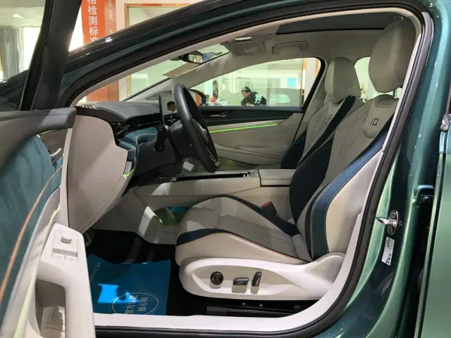 Volkswagen ID.7 Vizzion — Фото автомобиля 15