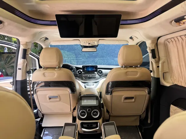 Mercedes-Benz V-Class — Фото автомобиля 4