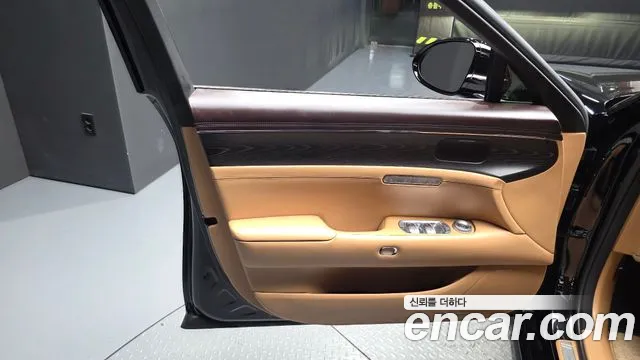 Genesis G90 RS4 — Фото автомобиля 13