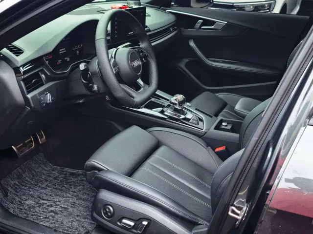 Audi A4L — Фото автомобиля 4