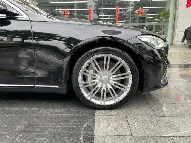 Mercedes-Benz Maybach S-Class — Фото автомобиля 27