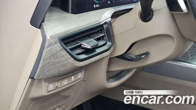 Kia K8 K8 Hybrid — Фото автомобиля 25
