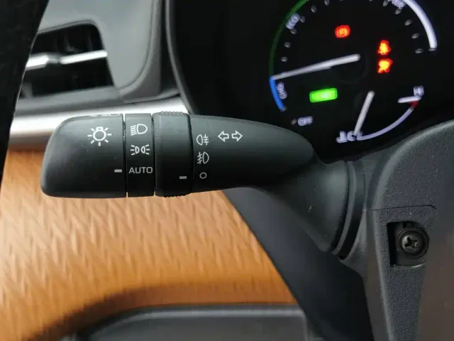 Toyota Granvia — Фото автомобиля 21