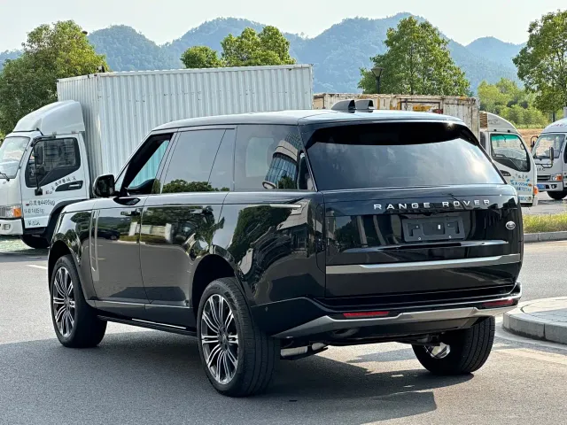 Land Rover Range Rover — Фото автомобиля 4