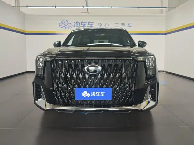 GAC Trumpchi GS8 — Фото автомобиля 2