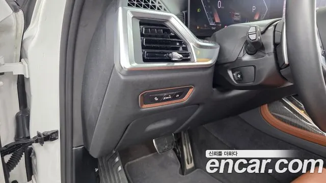 BMW X7 — Фото автомобиля 20