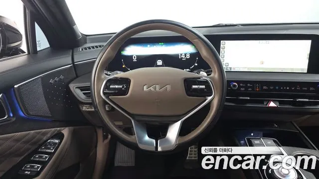 Kia K8 — Фото автомобиля 12