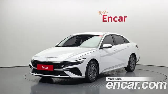 Фотография автомобиля — Hyundai AVANTE