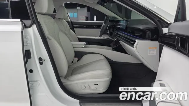 Hyundai Grandeur GN7 — Фото автомобиля 17