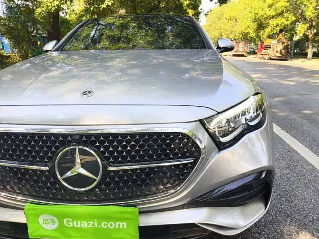 Mercedes-Benz E-Class — Фото автомобиля 17