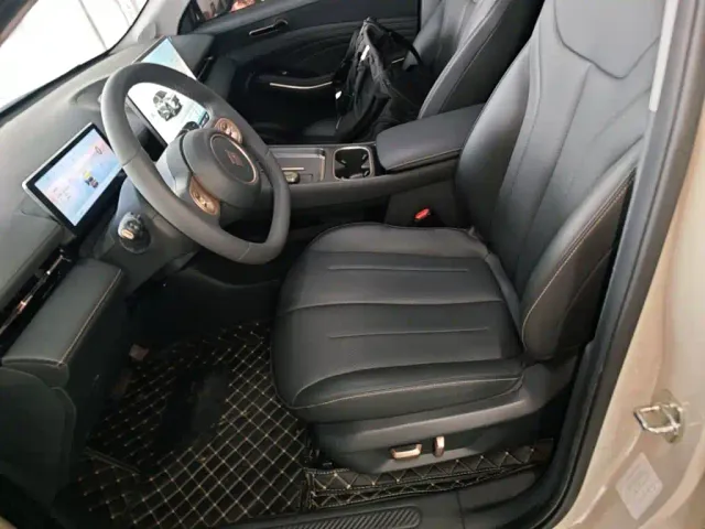 Baojun Yunhai — Фото автомобиля 14
