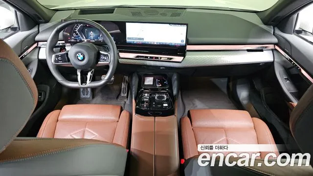 BMW 5-Series 5 серия (G60) 530i xDrive M Sport — Фото автомобиля 5