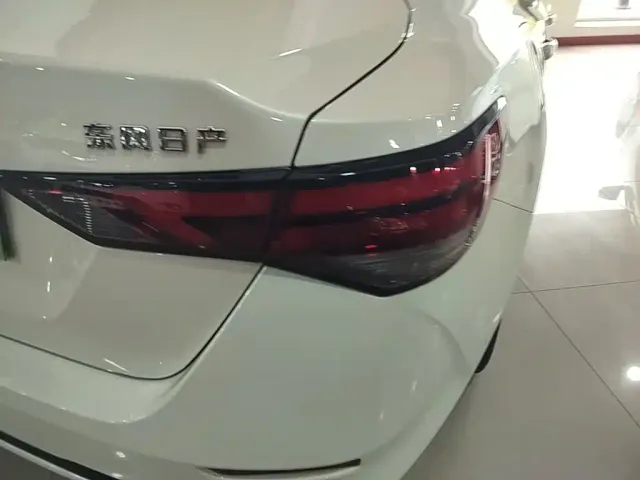 Nissan Sylphy — Фото автомобиля 7