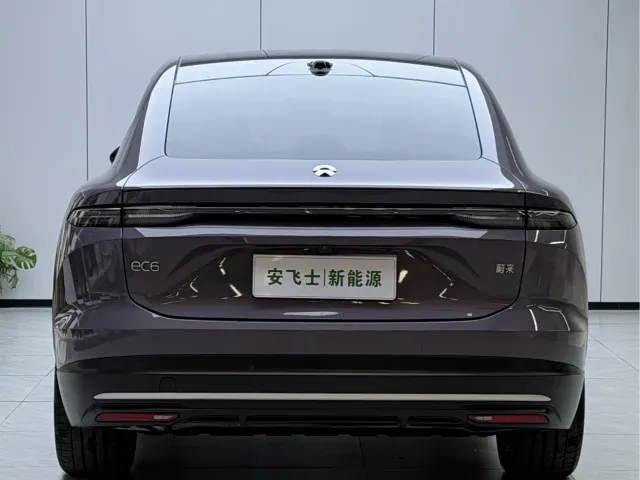 Nio EC6 — Фото автомобиля 16