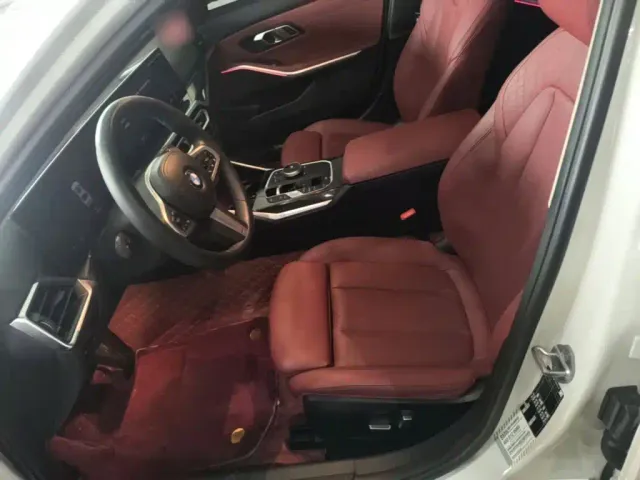 BMW 3 Series — Фото автомобиля 14