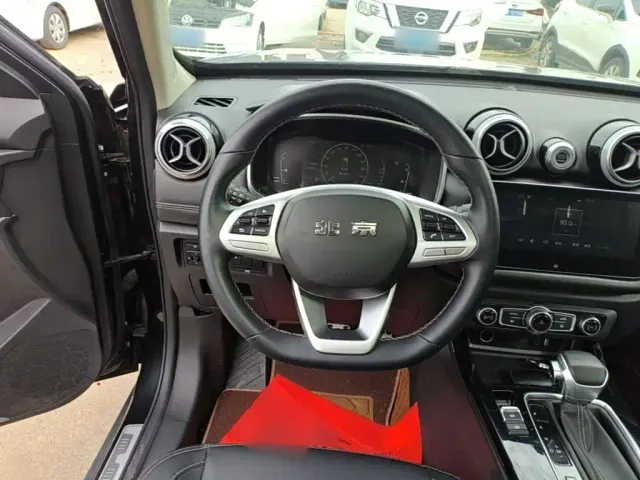 BAIC BJ30 — Фото автомобиля 10