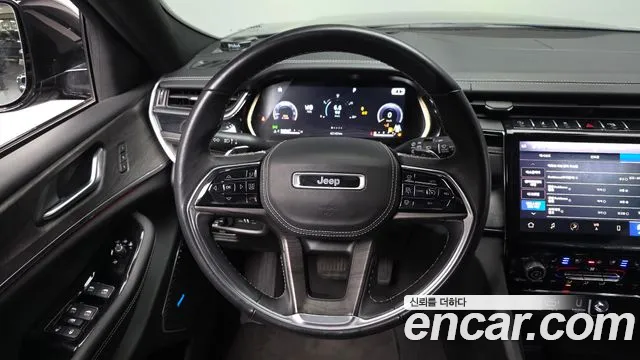 Jeep Cherokee Grand Cherokee(WL) L 3.6 Overland — Фото автомобиля 14