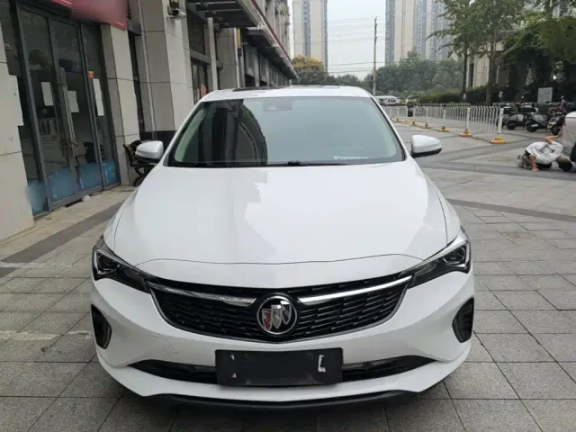 Buick Verano — Фото автомобиля 2