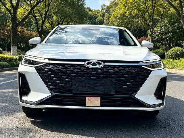 Chery Arrizo 8 — Фото автомобиля 2