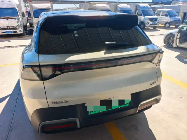 Changan Qiyuan Q05 — Фото автомобиля 6