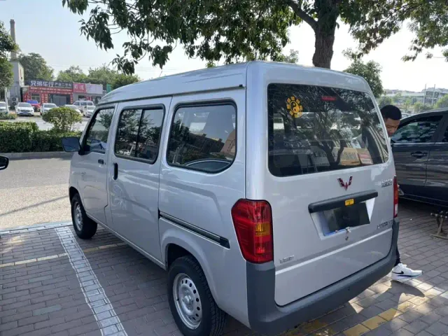 Wuling Zhiguang — Фото автомобиля 7