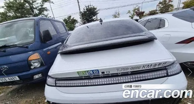 Hyundai Ioniq 6 — Фото автомобиля 5