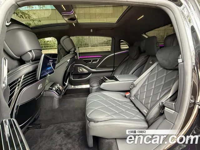 Mercedes-Benz S-Class — Фото автомобиля 10