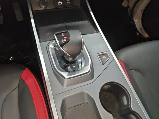 Jetour Dashing — Фото автомобиля 13